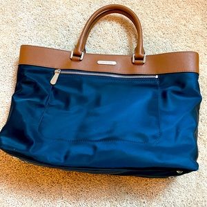 MKRS laptop bag beautiful like new.